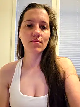 Snapshot of Nicole-Ray chatting on 06/09/26, 07:25 Nicole-Ray online show from 06/09/26, 07:25