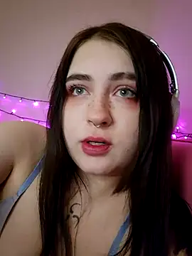 Yammy Yumi online show from 01/20/25, 12:25