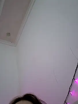 Yammy Yumi online show from 01/31/25, 07:29