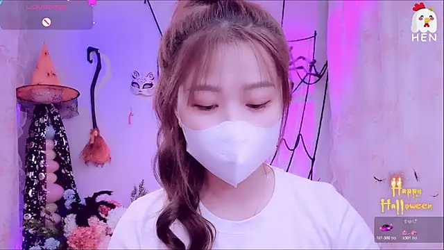 hen237 online show from 10/27/25, 10:03