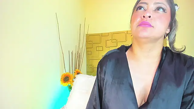 Julia Haye online show from 01/29/25, 07:25