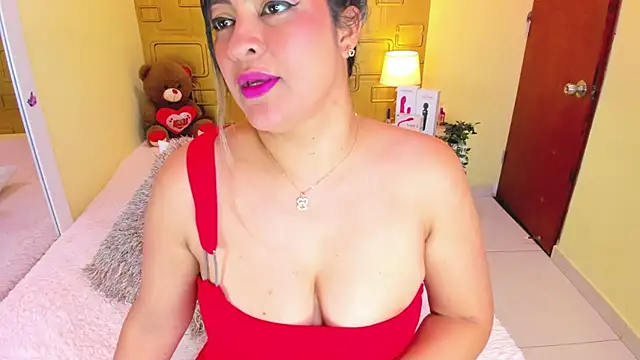 Julia Haye online show from 10/27/25, 02:26