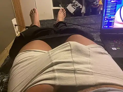 elvis0966 online show from 02/05/26, 04:28