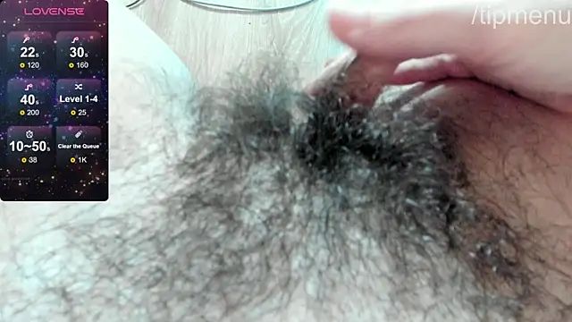 Snapshot of SophieBush chatting on 01/01/25, 01:05 SophieBush online show from 01/01/25, 01:05