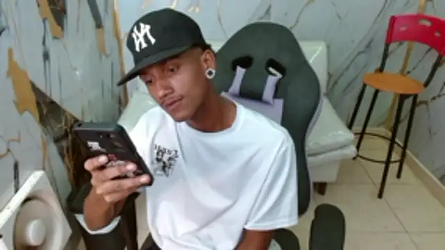 ManSant online show from 04/04/26, 02:47