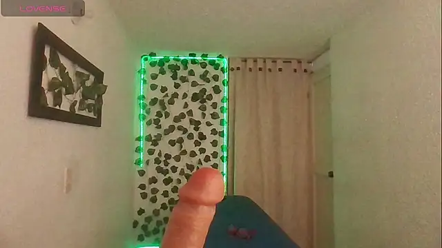 SexDiffrent online show from 11/26/25, 04:30