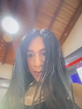 Ashly Miller online show from 11/17/25, 08:03