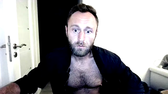 geilehure26 online show from 09/16/25, 07:04