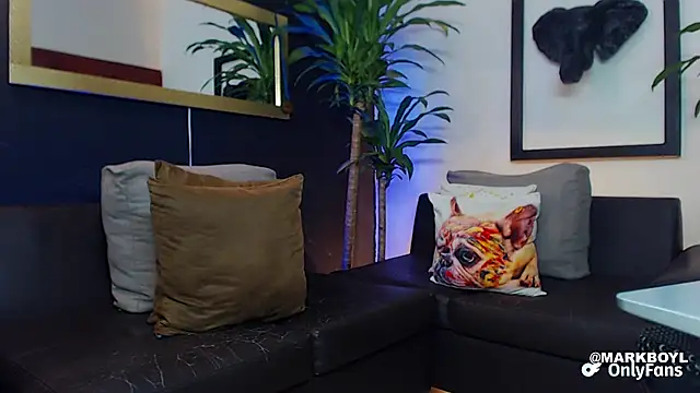 Markboyl online show from 12/22/24, 02:38