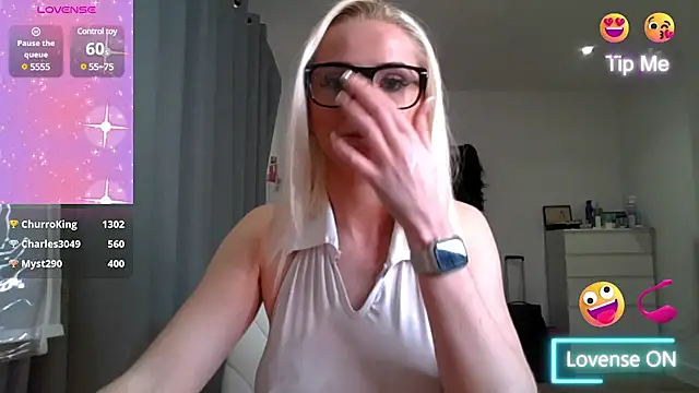 chelseablonde online show from 01/31/25, 12:39