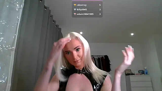 chelseablonde online show from 02/12/25, 10:37