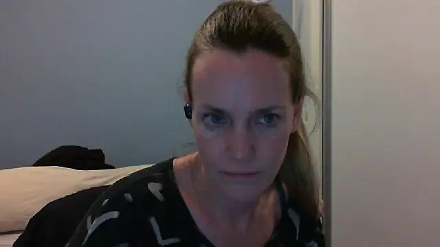 Annylove1 online show from 10/29/25, 12:24