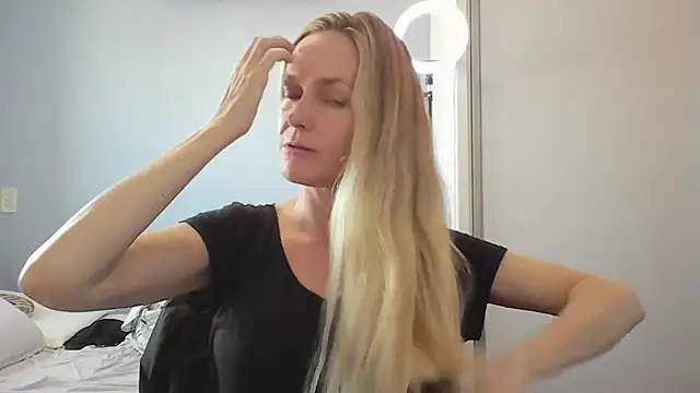 Annylove1 online show from 01/07/26, 12:18