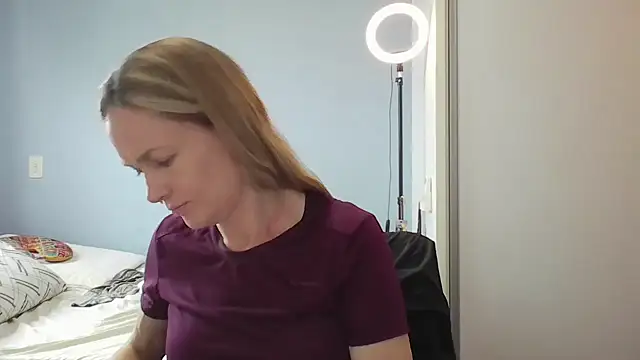 Annylove1 online show from 02/05/26, 10:53