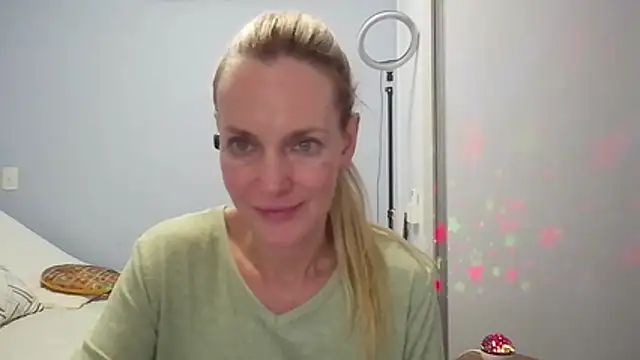 Annylove1 online show from 02/22/26, 01:18