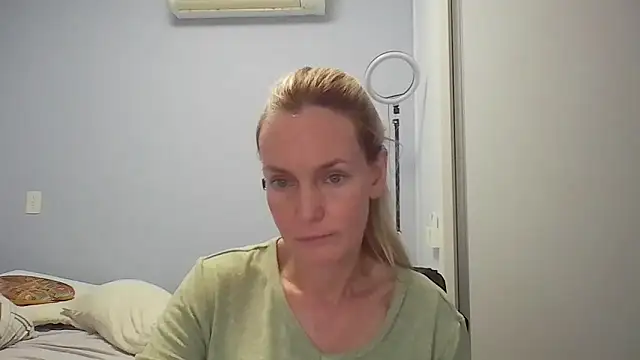 Annylove1 online show from 03/16/26, 12:27