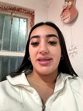 Hannahoff online show from 12/14/25, 04:29