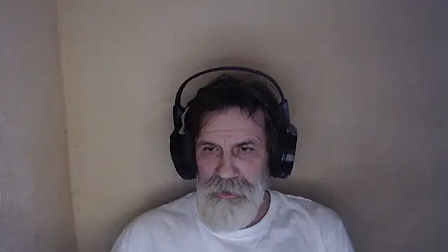 AlexNudo online show from 02/06/25, 08:18