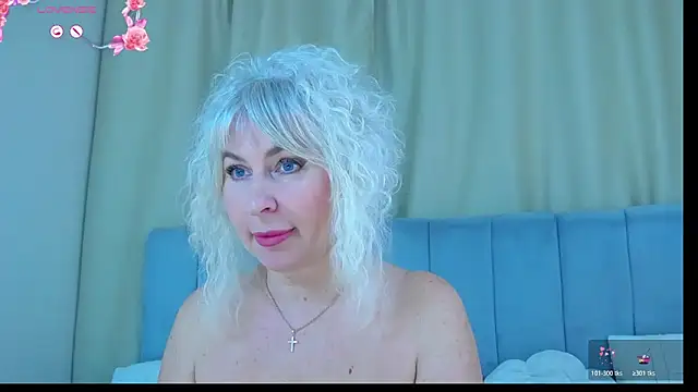 Barbie Blond  online show from 11/04/25, 07:18