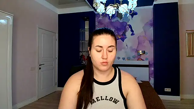 Roxie Bradley online show from 02/14/25, 07:17