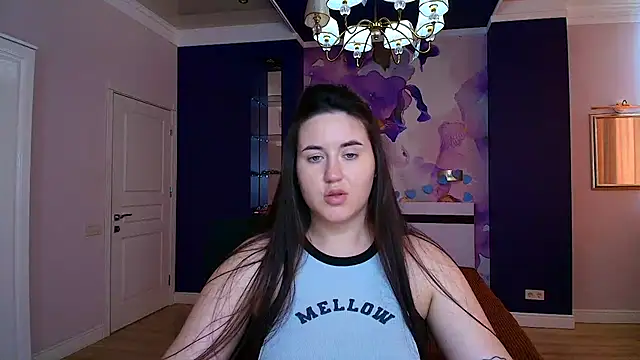 Roxie Bradley online show from 03/14/25, 12:51