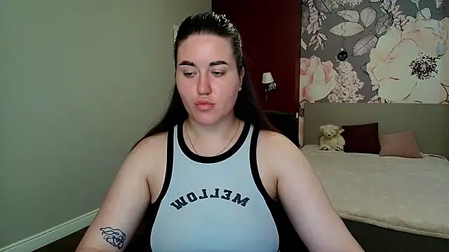 Snapshot of Roxie_Bradley chatting on 07/03/26, 05:47 Roxie Bradley online show from 07/03/26, 05:47