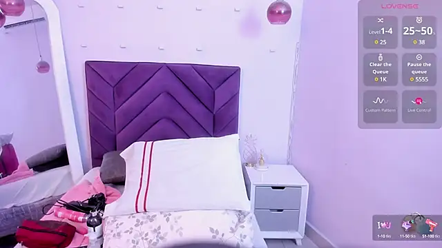 haileystone online show from 03/19/25, 03:19