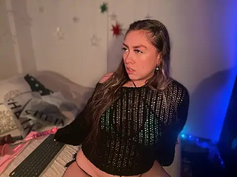 Im sophiie online show from 01/04/25, 09:00