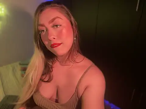 Im sophiie online show from 01/05/25, 06:13