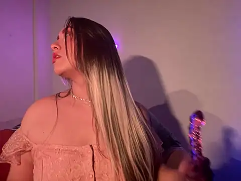 Im sophiie online show from 02/06/25, 09:00