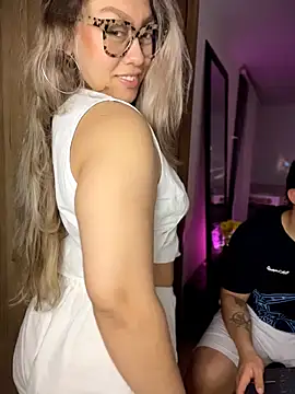 Im sophiie online show from 03/27/26, 08:26