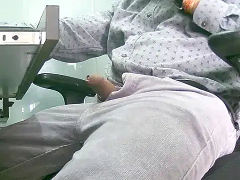 kavipanty online show from 04/04/26, 05:16