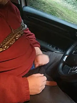 Snapshot of schlecker66 chatting on 03/10/25, 05:54 schlecker66 online show from 03/10/25, 05:54