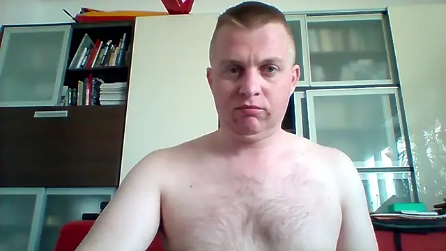 Matttthees online show from 03/10/25, 07:42