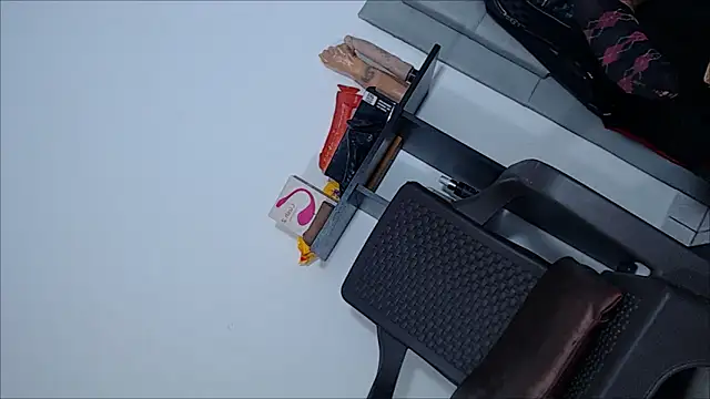 sofiaxdollxxx online show from 02/28/25, 09:23