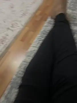 Snapshot of Ca414 chatting on 10/11/25, 04:49 Ca414 online show from 10/11/25, 04:49