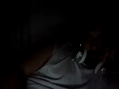 Snapshot of Ca414 chatting on 11/09/25, 01:48 Ca414 online show from 11/09/25, 01:48