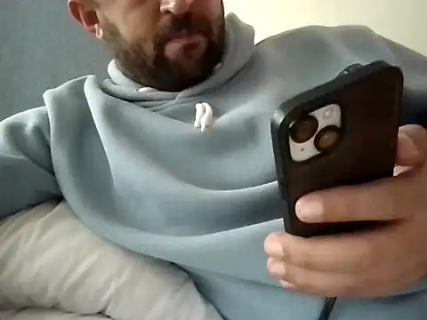 Snapshot of Ca414 chatting on 03/01/26, 06:15 Ca414 online show from 03/01/26, 06:15