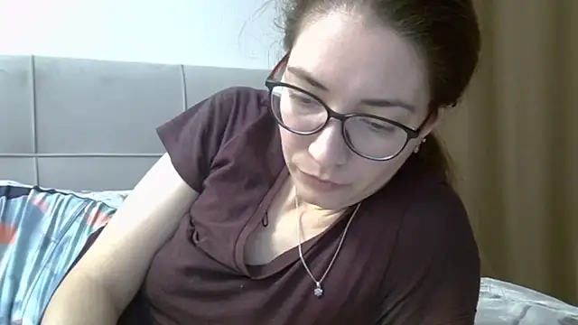 Ashleyspice online show from 02/17/25, 10:51