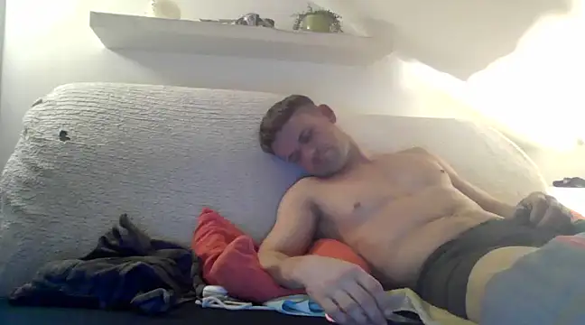 Cambitchboy online show from 12/25/24, 02:25