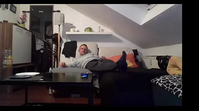 Cambitchboy online show from 04/03/26, 08:18