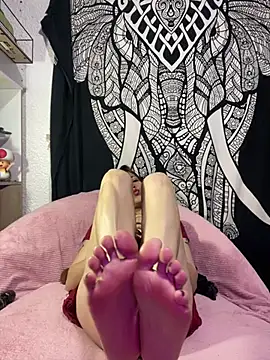 Boonny Boo01 online show from 03/07/26, 07:16