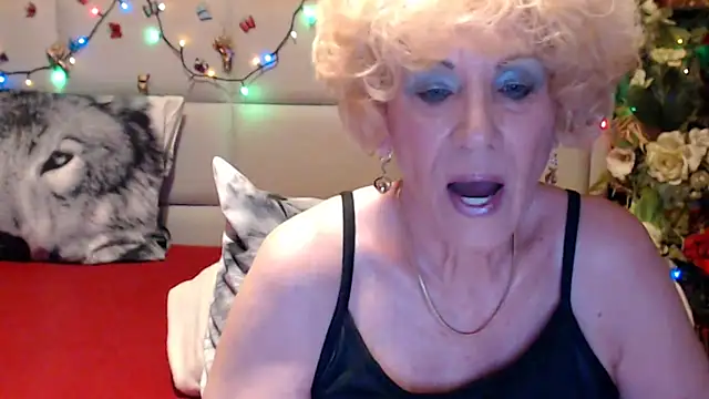 HappyWomanOn online show from 05/29/26, 08:23
