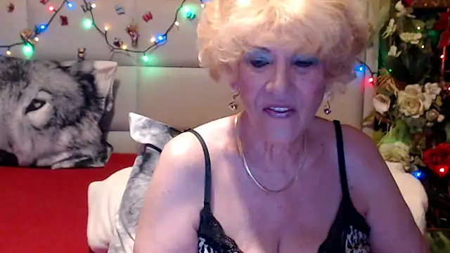 HappyWomanOn online show from 05/30/26, 09:28