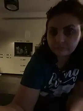 AnneKane online show from 12/18/24, 10:46