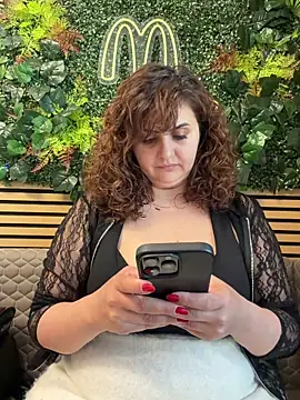 AnneKane online show from 04/16/26, 05:41