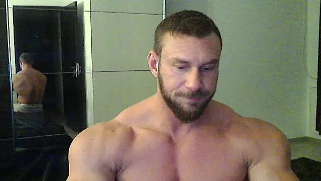 muscularkevin online show from 11/18/25, 04:39