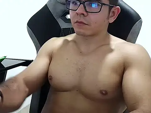 MILCARITAS3 online show from 03/15/26, 06:19