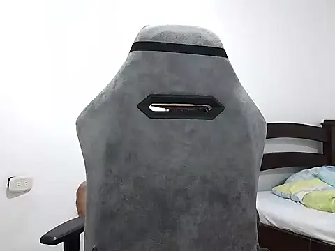 MILCARITAS3 online show from 04/23/26, 04:03