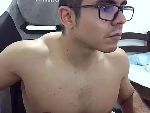 MILCARITAS3 online show from 04/24/26, 10:23